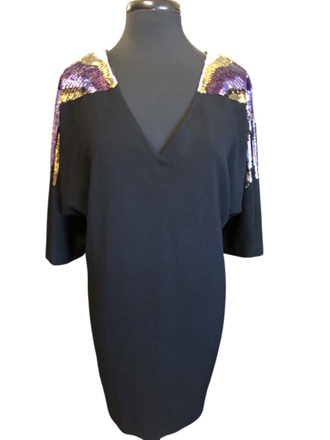 Size L TRINA TURK Formal Dress