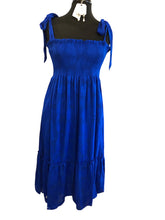 Load image into Gallery viewer, Size M LILLY PULITZER Dress
