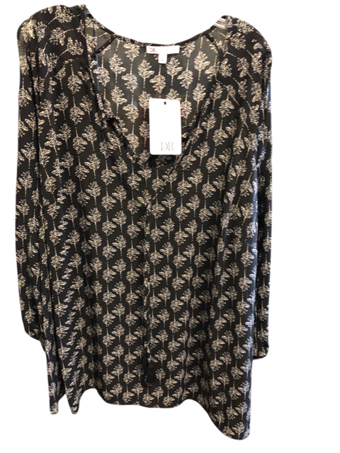 Size 3X DR 2 Plus Size Tops