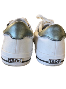 9 TAOS Shoes