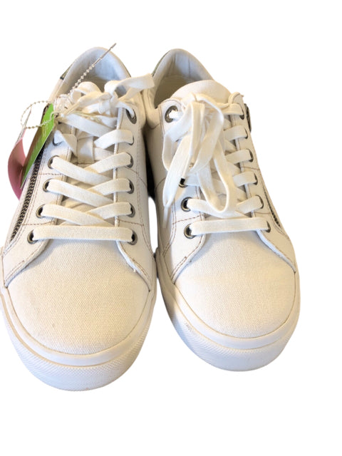 9 TAOS Shoes