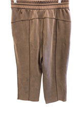Load image into Gallery viewer, Size 6 LULULEMON Pants
