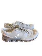 Load image into Gallery viewer, ON CLOUD 11.5 Shoes
