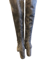 Load image into Gallery viewer, 6 WHITE HOUSE BM Boots
