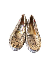 Load image into Gallery viewer, 6.5 MARC JOSEPH Shoes
