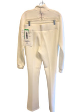 Load image into Gallery viewer, Size L GUESS 2PC Ensemble
