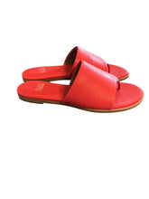 Load image into Gallery viewer, 8 EILEEN FISHER Shoes
