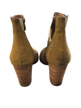 Load image into Gallery viewer, 9 FRANCO SARTO Boots
