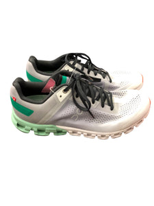 9 ON CLOUD Shoes