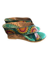 Load image into Gallery viewer, 8 L'ARTISTE Shoes
