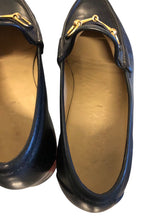 Load image into Gallery viewer, GUCCI 9.5 Shoes

