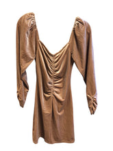 Load image into Gallery viewer, Size S ASTR Dress
