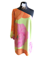 Load image into Gallery viewer, Size 8 TRINA TURK Dress

