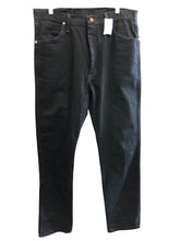 Load image into Gallery viewer, WRANGLER Size 34/36 Jeans
