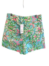 Load image into Gallery viewer, Size 10 LILLY PULITZER Shorts
