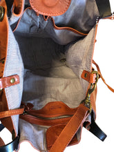 Load image into Gallery viewer, OLD TREND Purse
