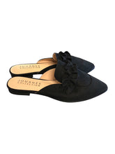 Load image into Gallery viewer, 7 JOURNEE COLLECTION Shoes
