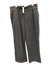 Load image into Gallery viewer, Size 6 LULULEMON Pants
