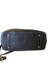 Load image into Gallery viewer, DOONEY &amp; BOURKE Purse
