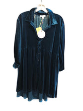 Load image into Gallery viewer, Size M UMGEE Dress

