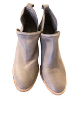 Load image into Gallery viewer, 8 JEFFREY CAMPBELL Boots
