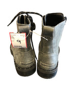 Load image into Gallery viewer, 9 SOREL Boots
