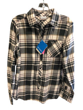 Load image into Gallery viewer, Size S COLUMBIA Top
