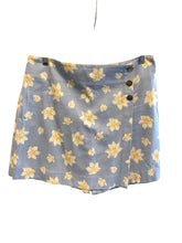 Load image into Gallery viewer, Size 8 DRAPER JAMES SKORT
