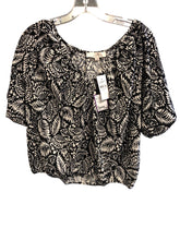 Load image into Gallery viewer, Size M ANN TAYLOR LOFT Top
