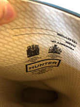 Load image into Gallery viewer, 9/10 HUNTER Boots
