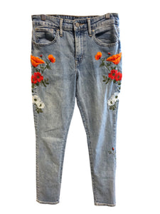 Size 4 LEVIS Jeans