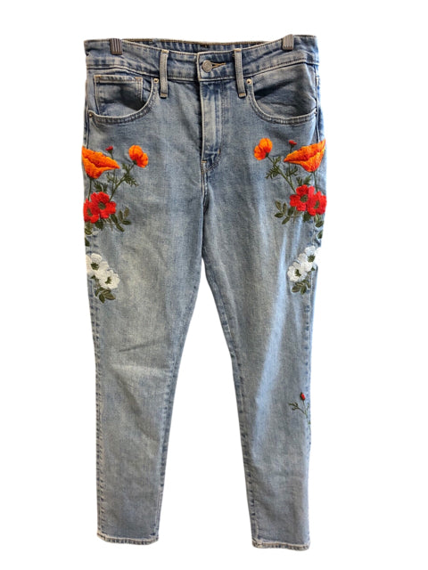 Size 4 LEVIS Jeans