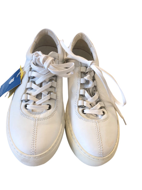 9 KSWISS Shoes