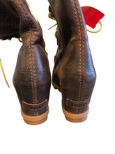 Load image into Gallery viewer, 9 SOREL Boots
