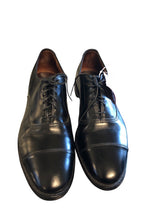 Load image into Gallery viewer, ALLEN EDMONDS 10 Shoes
