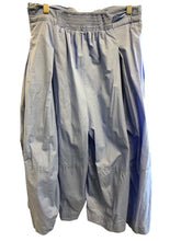 Load image into Gallery viewer, Size XS FREE PEOPLE Pants
