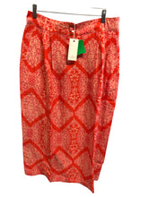 Load image into Gallery viewer, Size L LAROQUE Skirt
