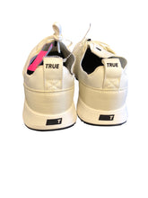 Load image into Gallery viewer, TRUE 10 Shoes
