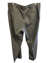 Load image into Gallery viewer, KENNETH COLE REACTION Size 36/32 Pants
