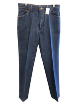 Load image into Gallery viewer, WRANGLER Size 34/34 Jeans
