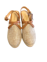 Load image into Gallery viewer, 8.5 TALBOTS Shoes
