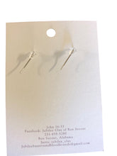 Load image into Gallery viewer, Earrings
