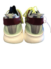 Load image into Gallery viewer, 8.5 ADIDAS X STELLA MCCARTNEY Shoes
