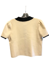 Load image into Gallery viewer, Size M EXPRESS Top

