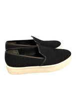Load image into Gallery viewer, 8.5 VINCE Shoes
