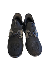 Load image into Gallery viewer, 6.5 SKECHERS Shoes
