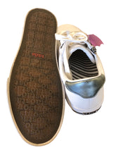 Load image into Gallery viewer, 9 TAOS Shoes
