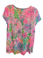 Load image into Gallery viewer, Size S LILLY PULITZER Top
