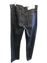 Load image into Gallery viewer, GAP Size 36/32 Jeans
