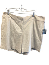 Load image into Gallery viewer, Size 18W MADISON Shorts
